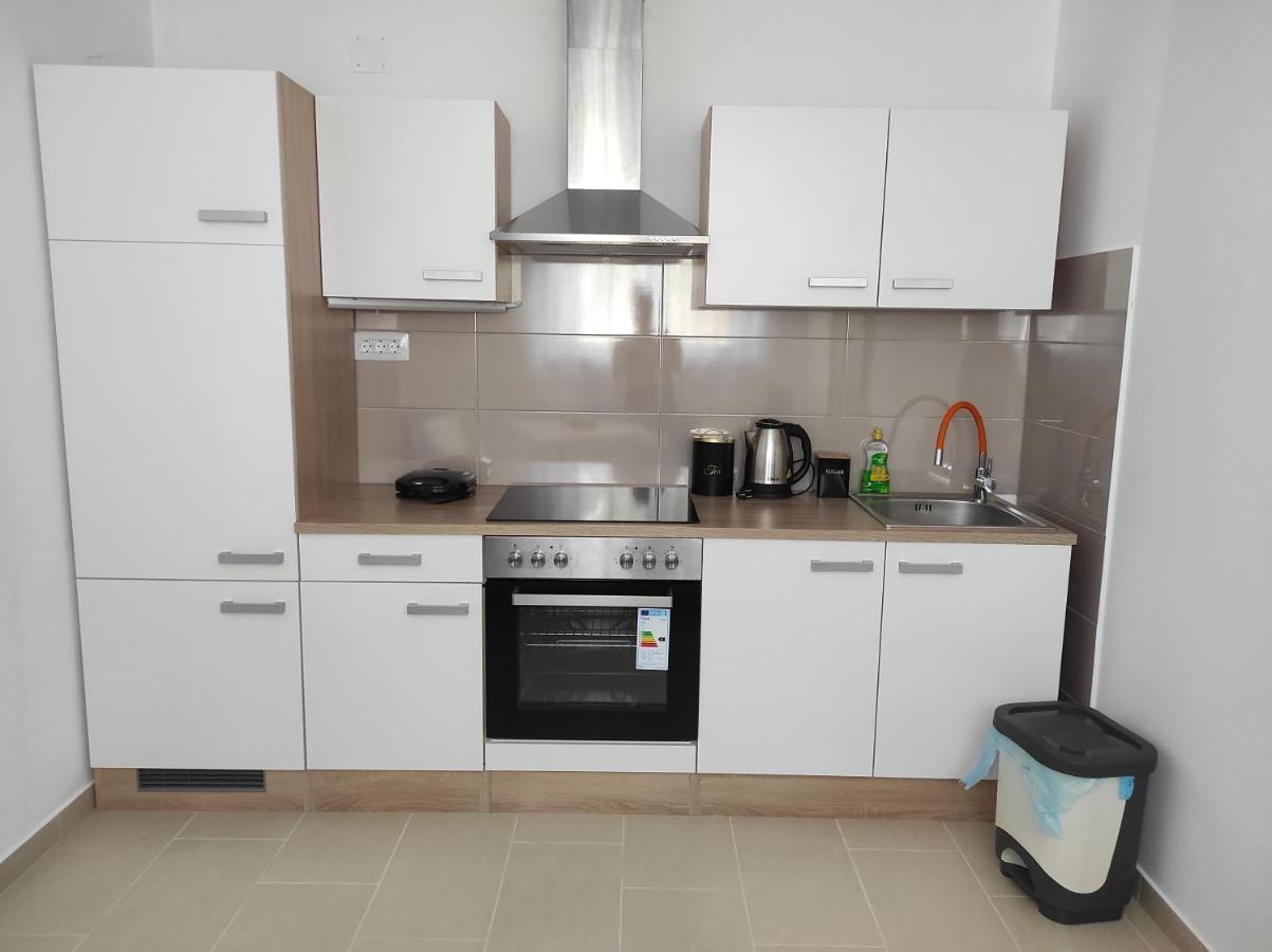 Apartment Deeranaei Kraljevica Exterior foto
